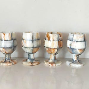Vintage Onyx Wine Goblets, Elegant Stone Wine Goblets, Set of 4 Handcrafted Onyx Stone Goblets – Segmented Banded Onyx, Mid-Century Style