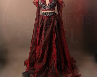 Red and black gothic fantasy outfit, modular – flowing slit skirt, silicone bra, elven sleeves, dark handmade costume