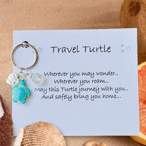 Turtle keychain, turtle keyring, personalised gift, travel turtle, turtle bag charm, birthday gift idea for a friend, good luck charm