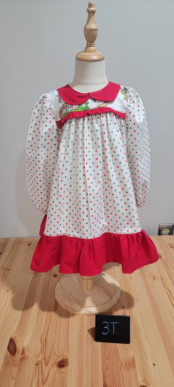 christmas dress size 3t Girls Size 3T 100% Cotton Grinch Fabric Christmas Dress