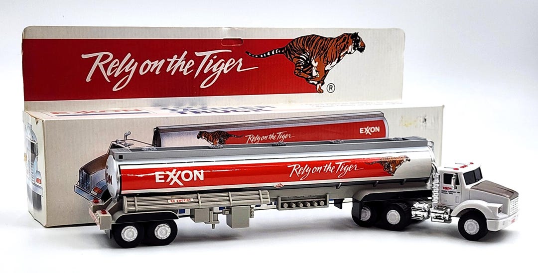 1993 Exxon Toy Tanker Truck Limited Edition Collectors Series Semi