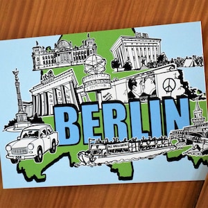 2x Postkarte Ansichtskarte Grußkarte Alexanderplatz Weltzeituhr East Side Gallery Club Brandenburger Tor Reichstag Siegessäule komplett