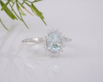 Aquamarine Ring,  Aquamarine Ring, Vintage Aquamarine Ring, Engagement Ring, Wedding Ring, Unique Ring, Anniversary Ring, March Stone