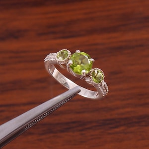 Natural Peridot Ring, Round Cut Designer Ring, Handmade Sterling Silver Peridot Jewelry, August Birthstone Ring, Wedding Simple Ring