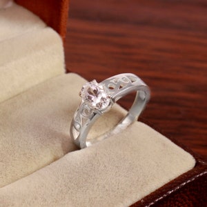 Topaz Ring, White Topaz Ring, Natural Topaz Ring, December Birthstone Promise Ring, December Ring, Engagement Ring, 925 Sterling Silver Ring