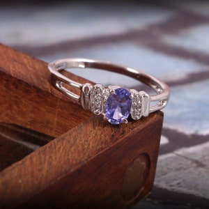 Tanzanite Ring, Natural Tanzanite Ring, Tiny Tanzanite Ring, Oval Tanzanite, 925 Sterling Silver, Handmade Ring, Girls Ring, Stacking Ring