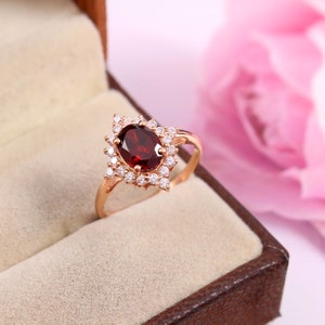 Garnet Ring, Natural Garnet Ring, January Birthstone Ring, Oval Designer Band, Genuine Gemstone Ring, 925 Sterling Silver Ring, Gift For Her
