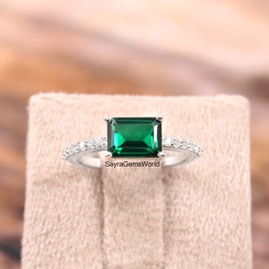 Emerald Ring, Green Emerald Statement Ring, May Birthstone Ring, Bridal Jewellery, Gemstone Jewelry, Birthday Gift for Women