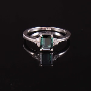 Green Tourmaline Ring, Baguette Cut Tourmaline Ring, Engagement Ring, Green Gemstone Ring, High Quality Tourmaline Ring, Birthday Gift Ring