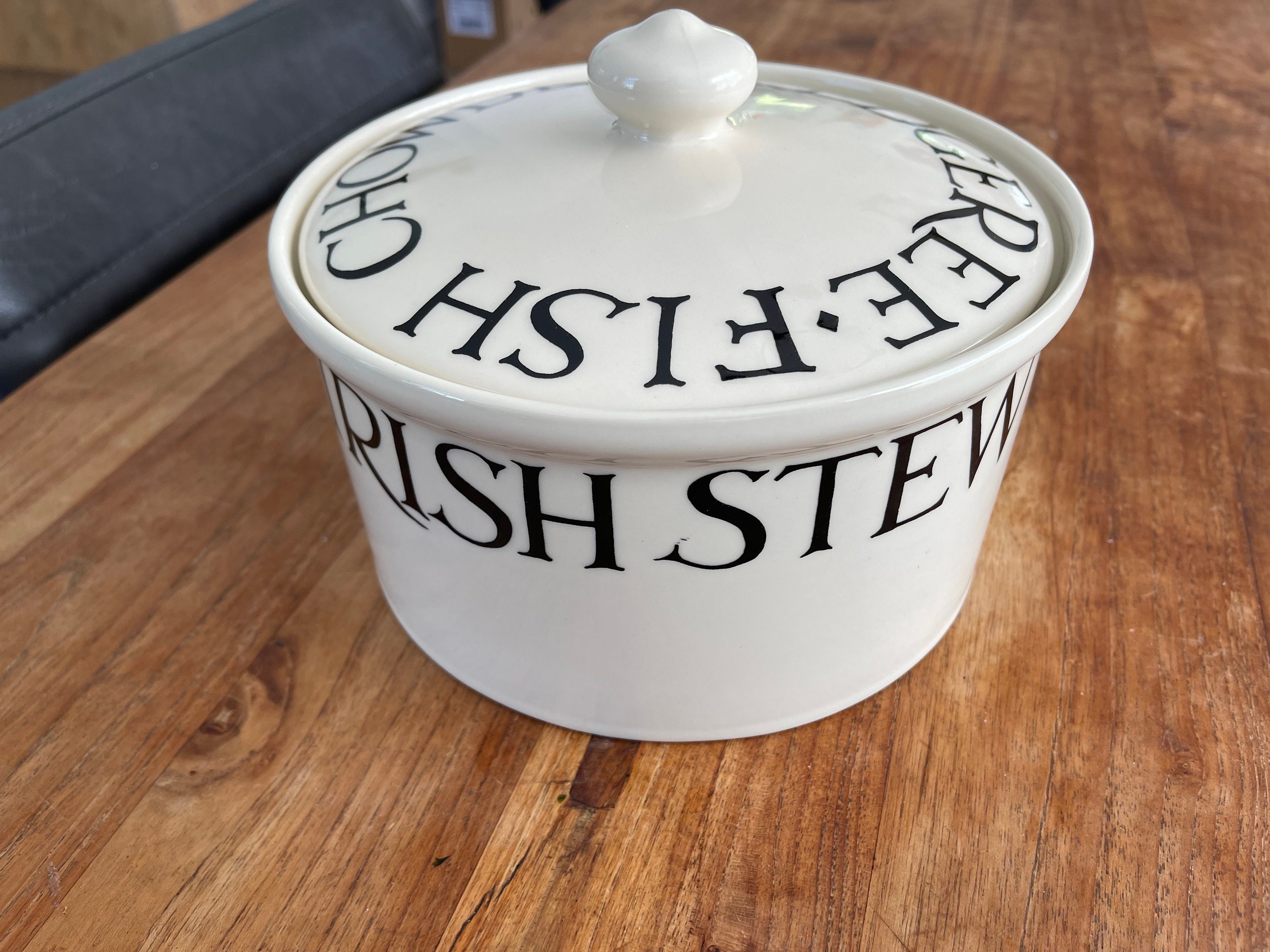 A Gorgeous Emma Bridgewater Black Toast & Marmalade Oven