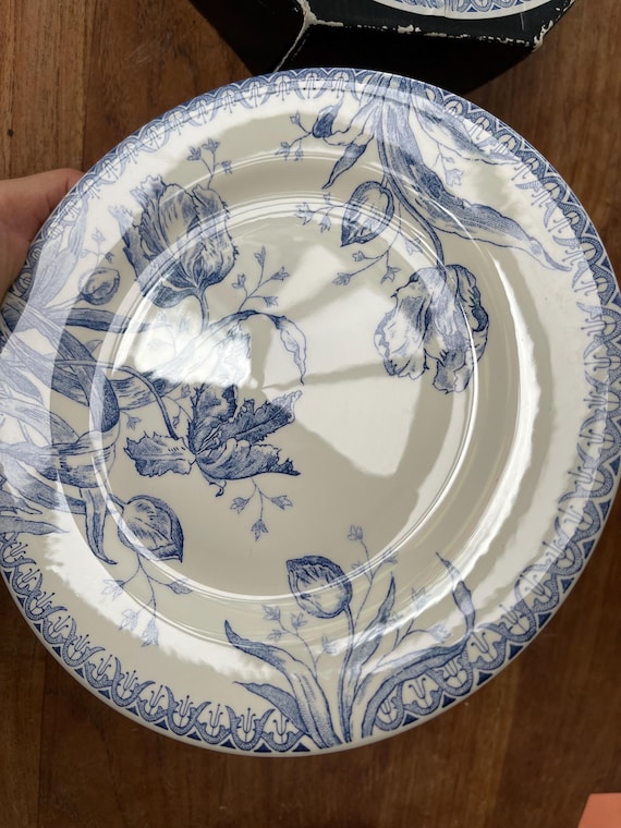A Gorgeous Gien France- Tulipes- Blue/white Breakfast Plate- Lunch