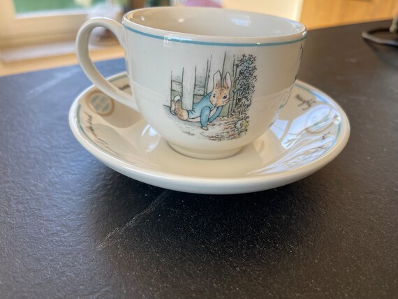 A Wedgwood Etruria Beatrix Potter-england - Peter Rabbit- 100th