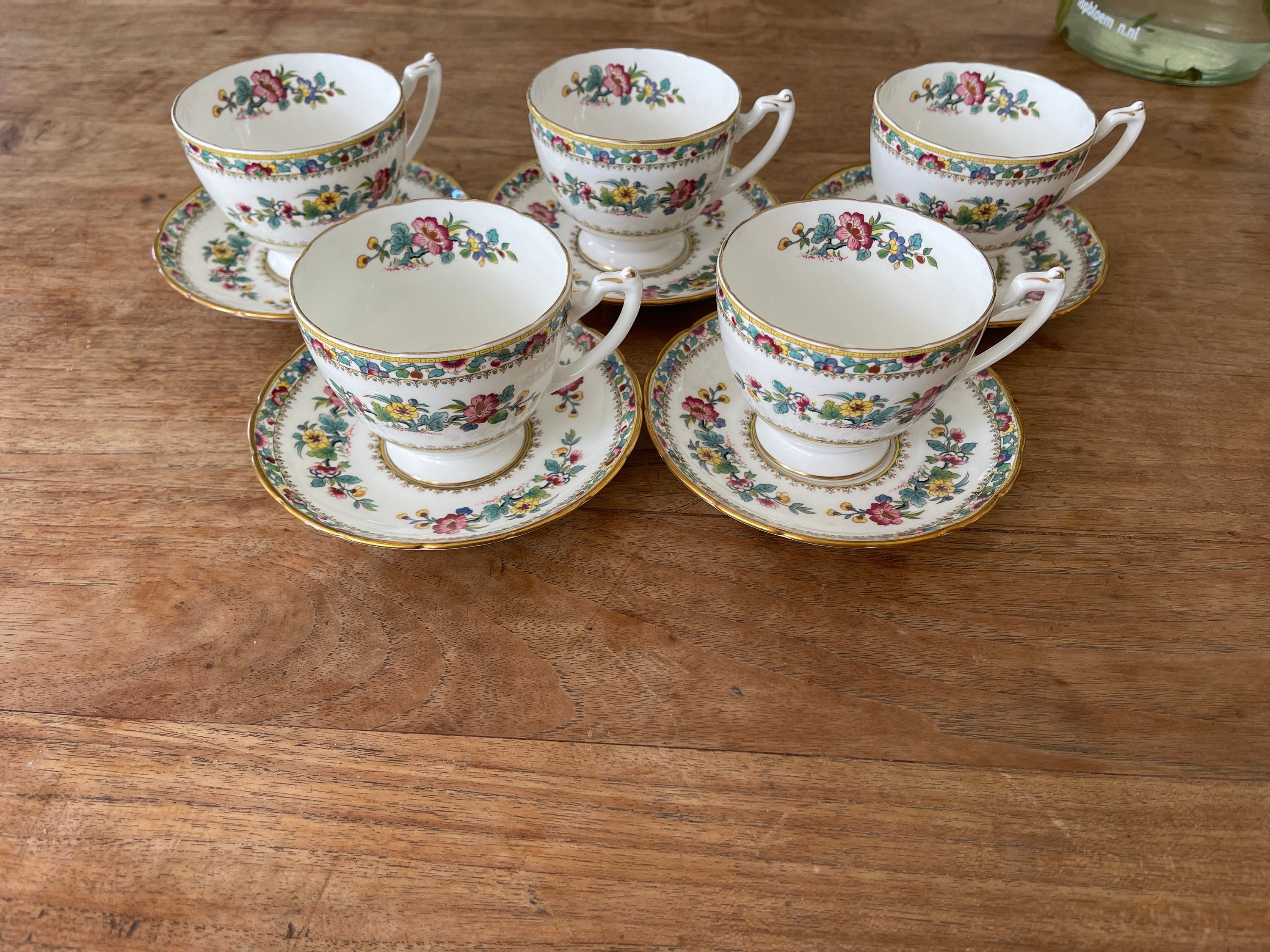 Set of 5 Gorgeous Vintage Coalport Ming Rose Teacup Set of 5 Gorgeous Vintage Coalport Ming Rose Teacup