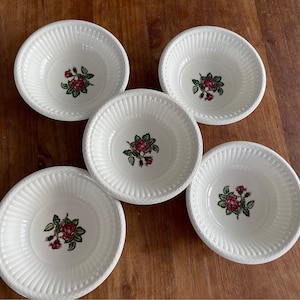 Set of 5 - Vintage Wedgwood of Etruria & Barlaston &quot;Moss Rose&quot; Porridge/Dessert Bowls- Breakfast Bowls- 5 Cereal or Dessert Bowls- 16cm