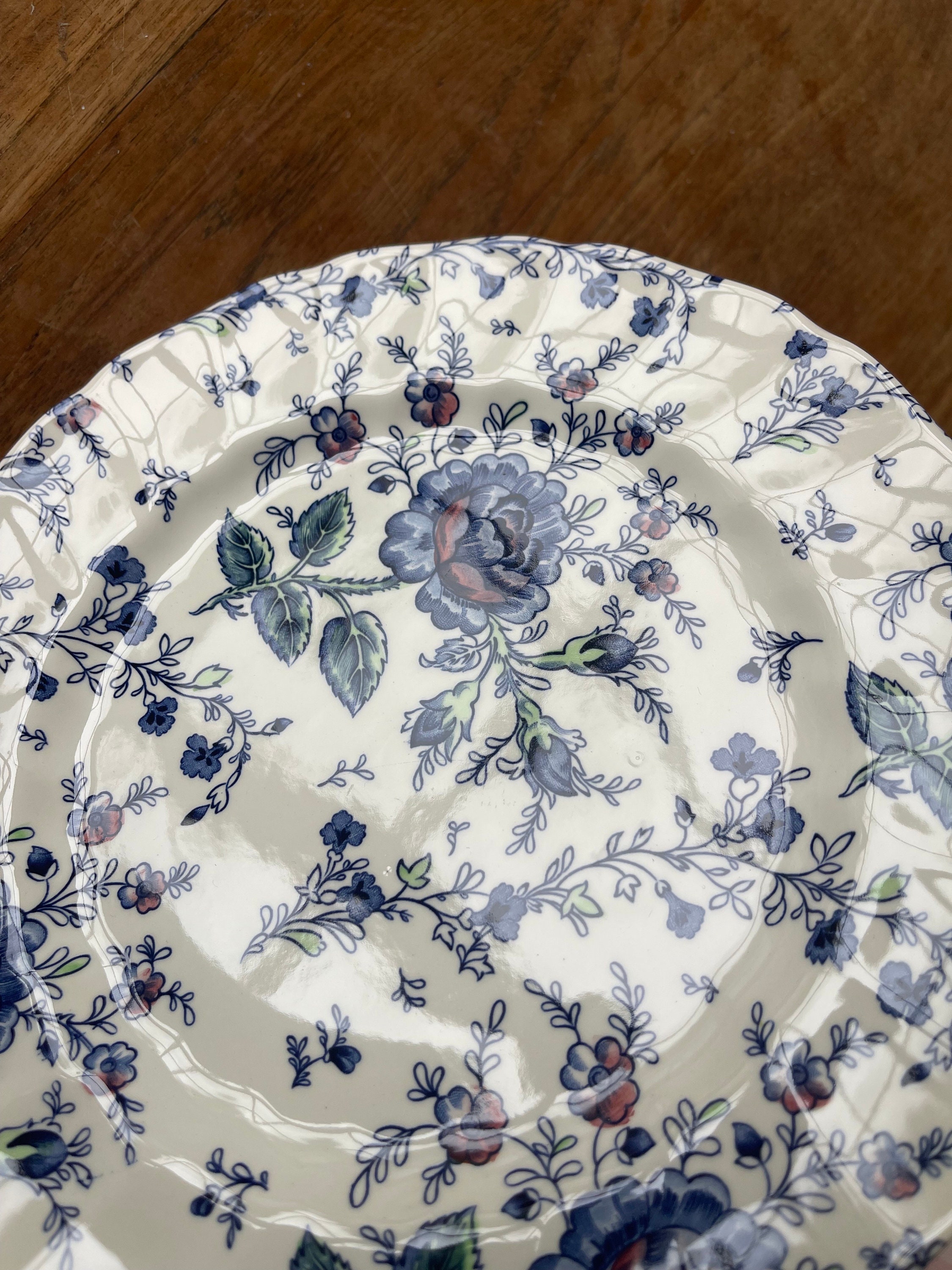 A Gorgeous Vintage Johnson Brothers/bros Rose Chintz Blue Dinner
