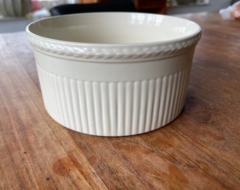 A Vintage Wedgwood Cookware Edme- Souffle/Oven Dish- Round Oven Baking Dish- Rare
