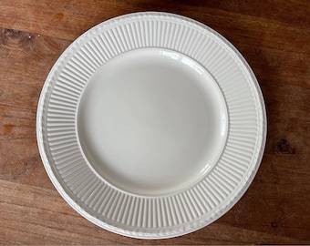 A Elegant Wedgwood Queen's Ware Edme Dinerbord- Dinner Plate-26,5cm-Made in England