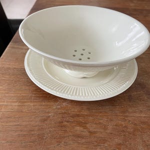 A Gorgeous Wedgwood of Etruria & Barlaston Edme-Fruit Test/Strainer with Draining Plate-Fruit Strainer Serving Dish with Underplate -Very Rare