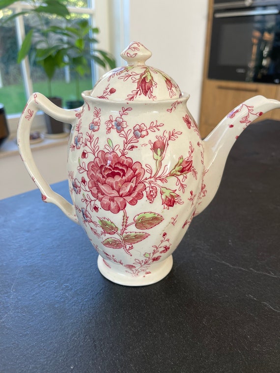 JOHNSON BROTHERS ジョンソンブラザーズ　ポット A Beautiful Vintage Johnson Brothers/bros- Rose Chintz- Pink