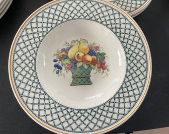 A Villeroy & Boch "Basket" Diep Soep of Pasta bord-Large Rim Soup or Pasta Bowl- 23cm- Vitro Porcelain- Fruit Basket