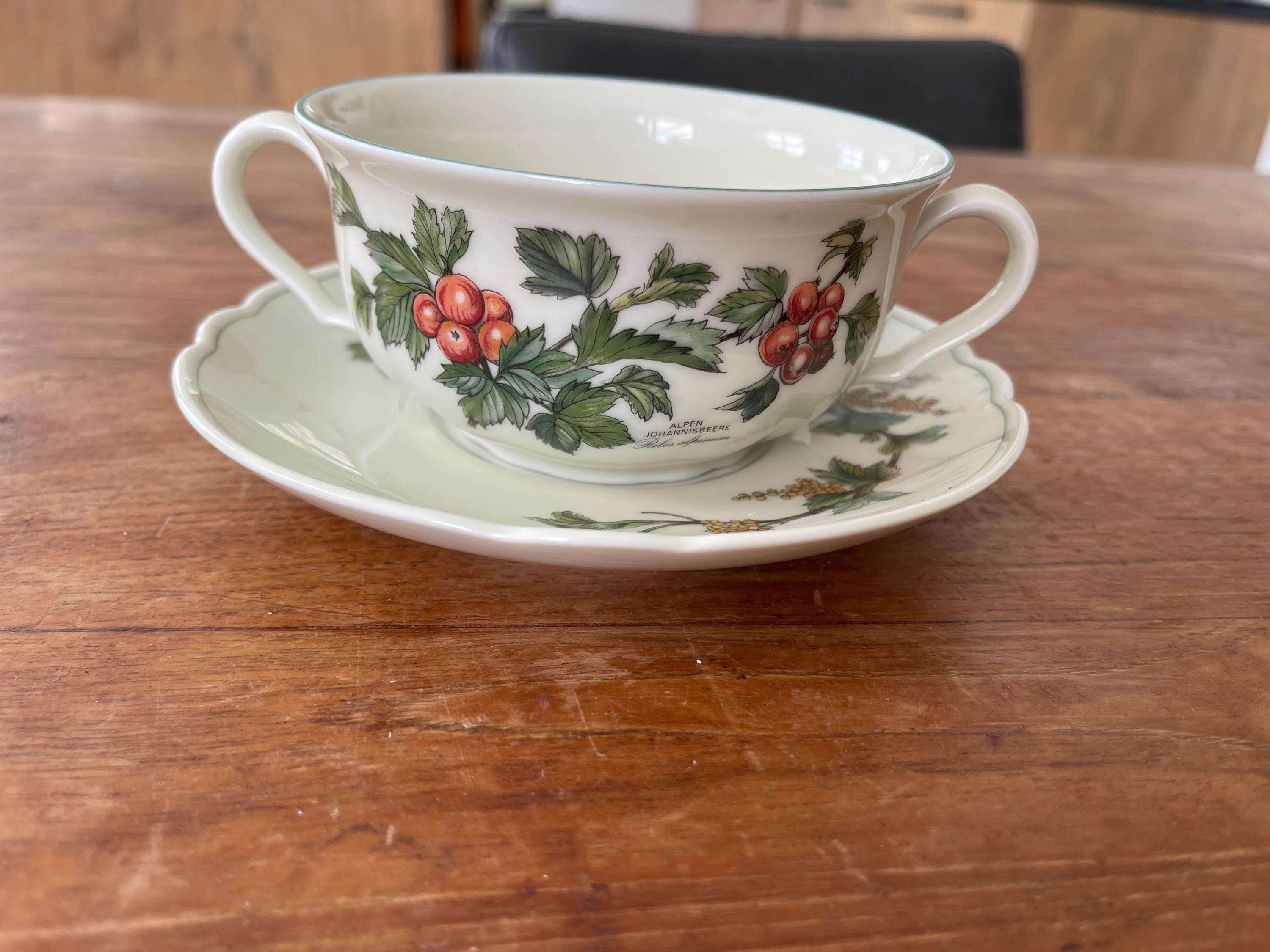Soucoupe De Thé Seltmann Weiden - Collection Marie-Luise, Motif Noël Nostalgique - 13 Cm - Porcelaine De Qualité
