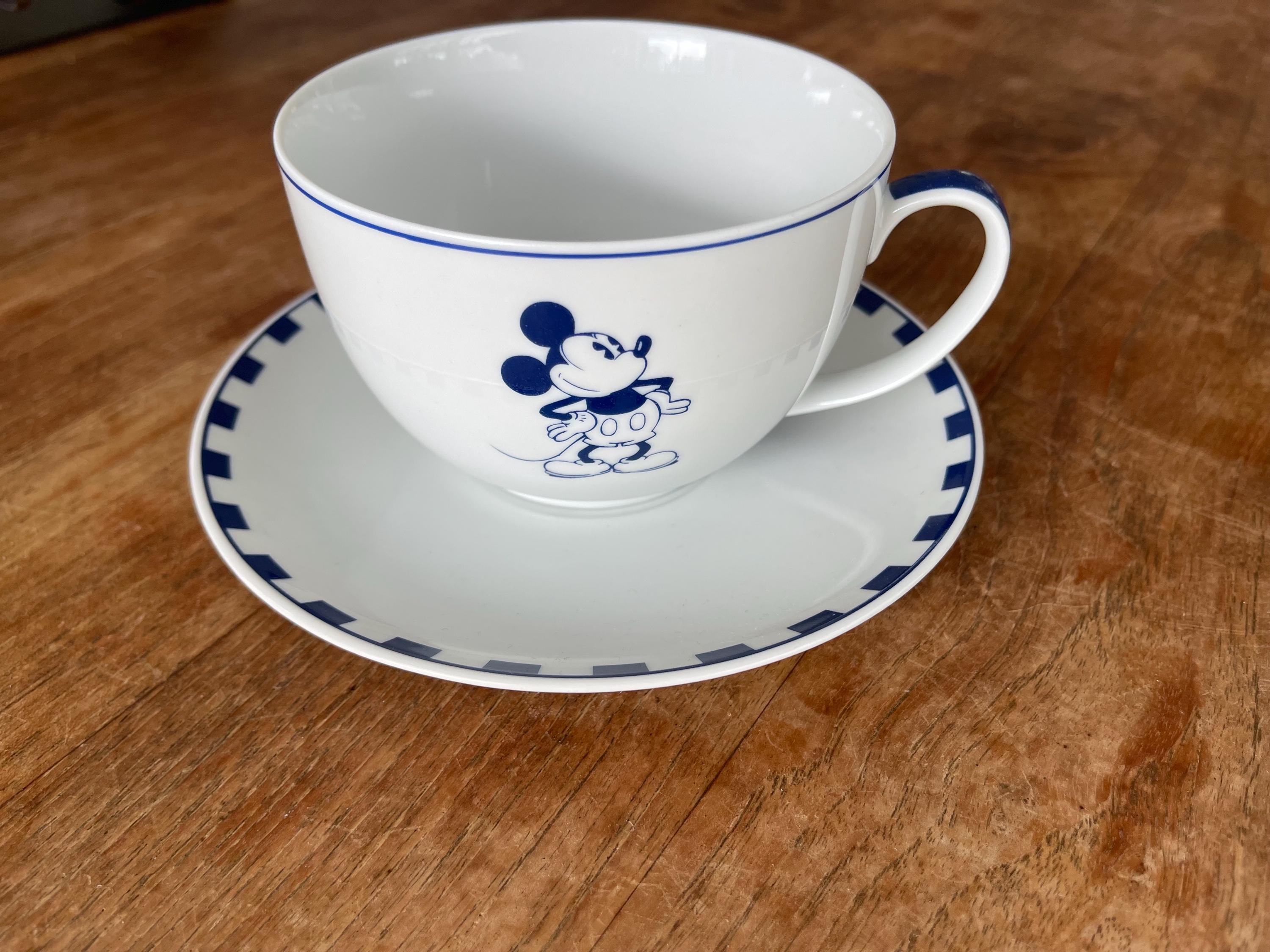 A Gorgeous Vintage Mickey Mouse Porcelain Ontbijkop/Soepkop en