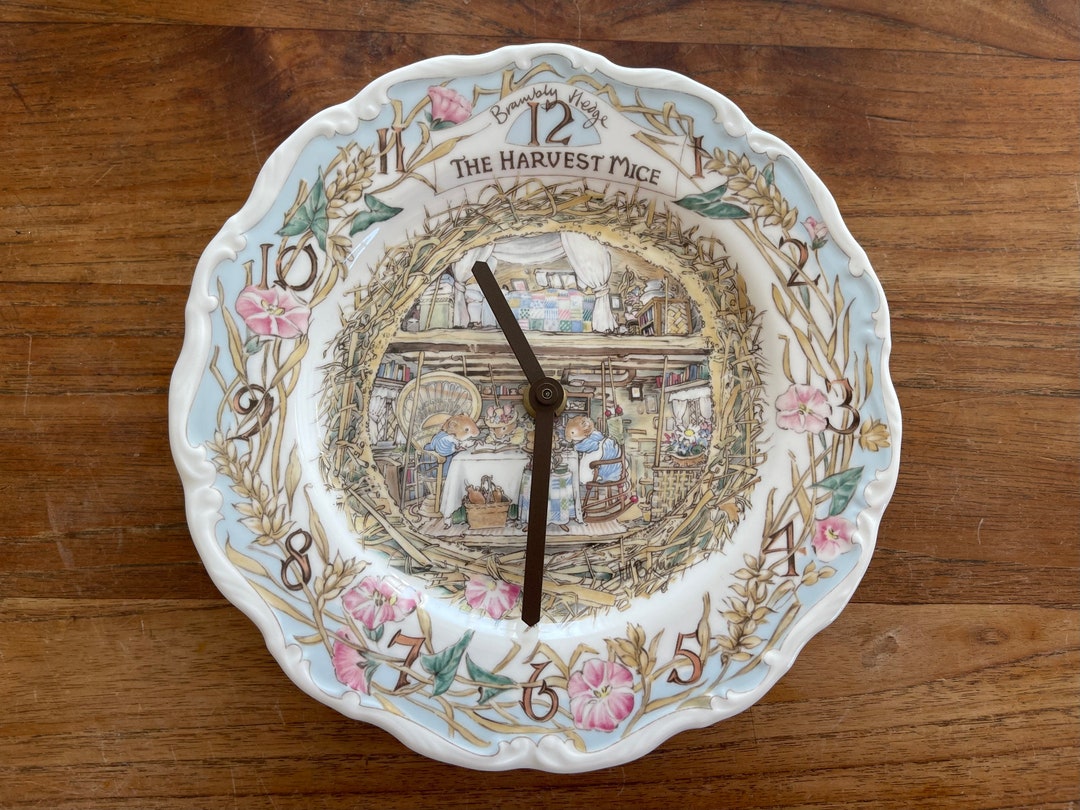  ブランブリーヘッジ HARVEST MICE 掛時計 A Royal Doulton Brambly Hedge, the Harvest Mice, Wall Clock