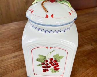 Villeroy & Boch Cottage Charm Storage Jar Canister With Cherry Villeroy & Boch Cottage Charm Storage Jar Canister With Cherry