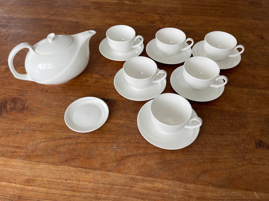 Vintage Wedgwood Bone China Shape 225 solar Tea Set Teapot & Tea Bag