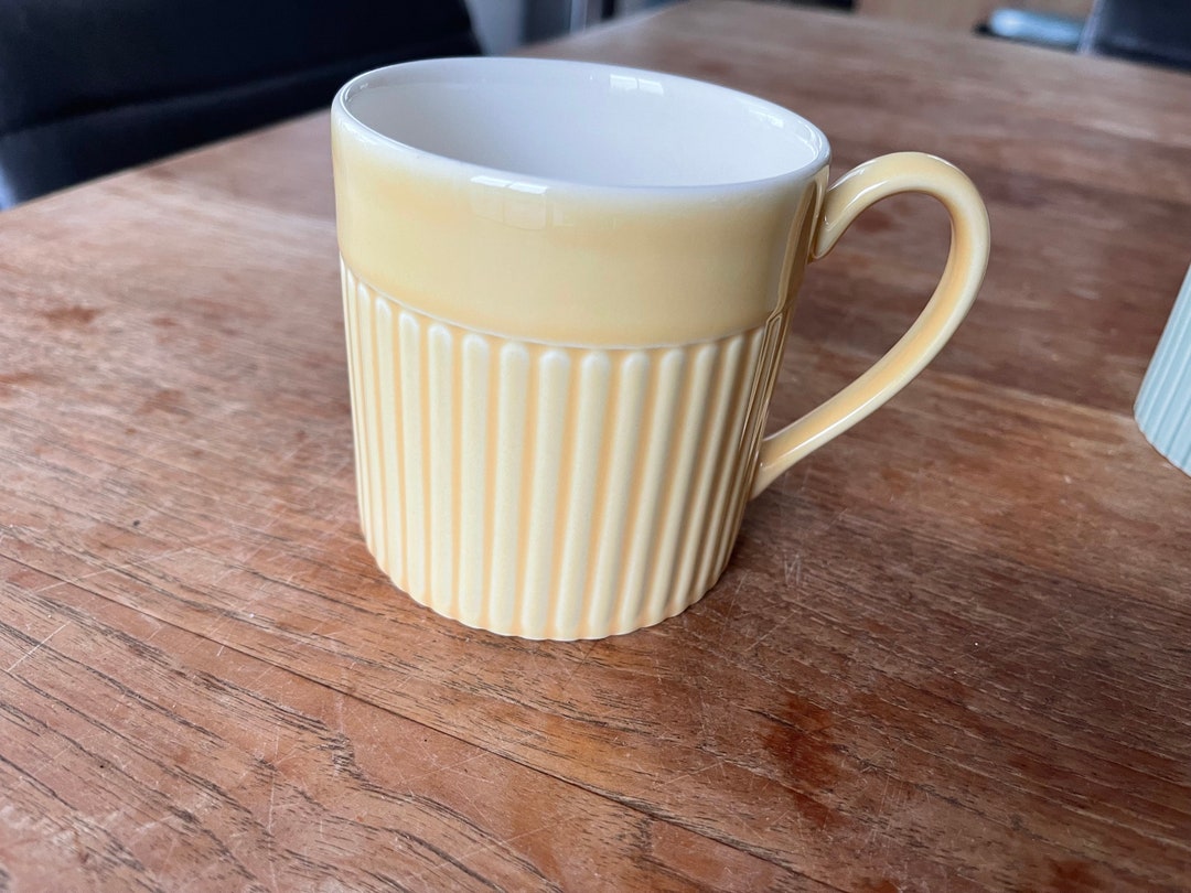 A Gorgeous Wedgwood Queen's Ware-edme- Container Mug/cup Tin