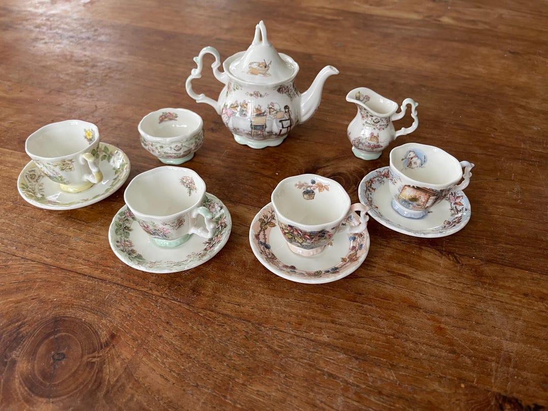 A Gorgeous Royal Doulton Brambly Hedge-jill Bar Clamp- Miniature