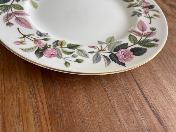 Buy A Beautiful Vintage Wedgwood Hathaway Rose Fine Bone China