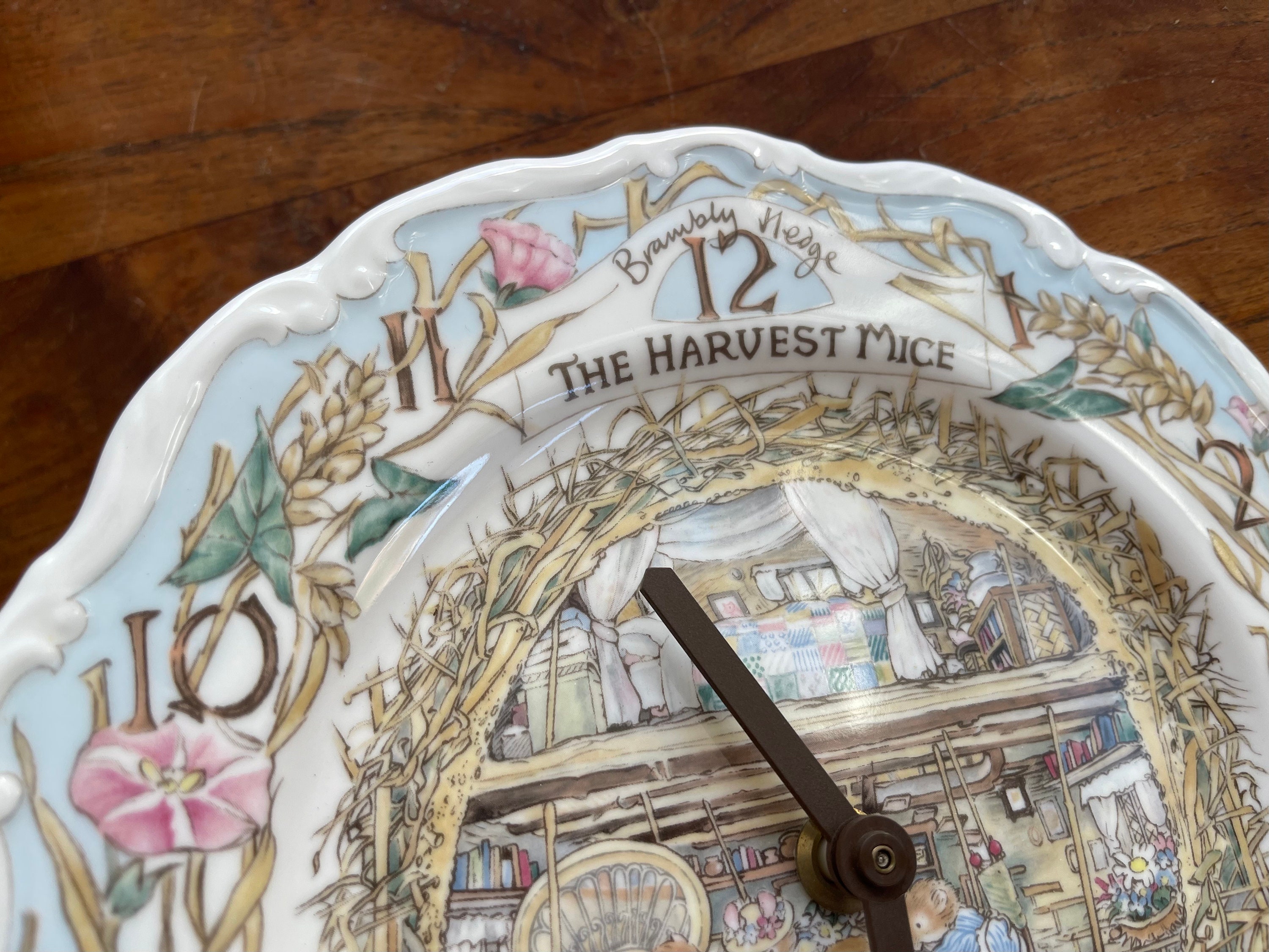A Royal Doulton Brambly Hedge, the Harvest Mice, Wall Clock