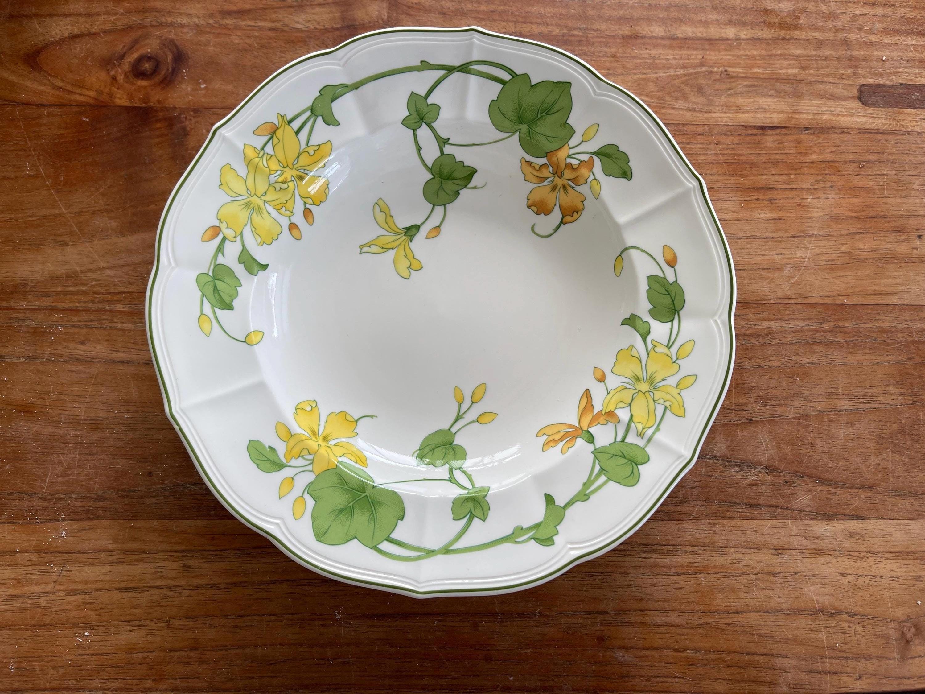 A Gorgeous Villeroy & Boch Geranium Malva Deep Plate/soup Plate