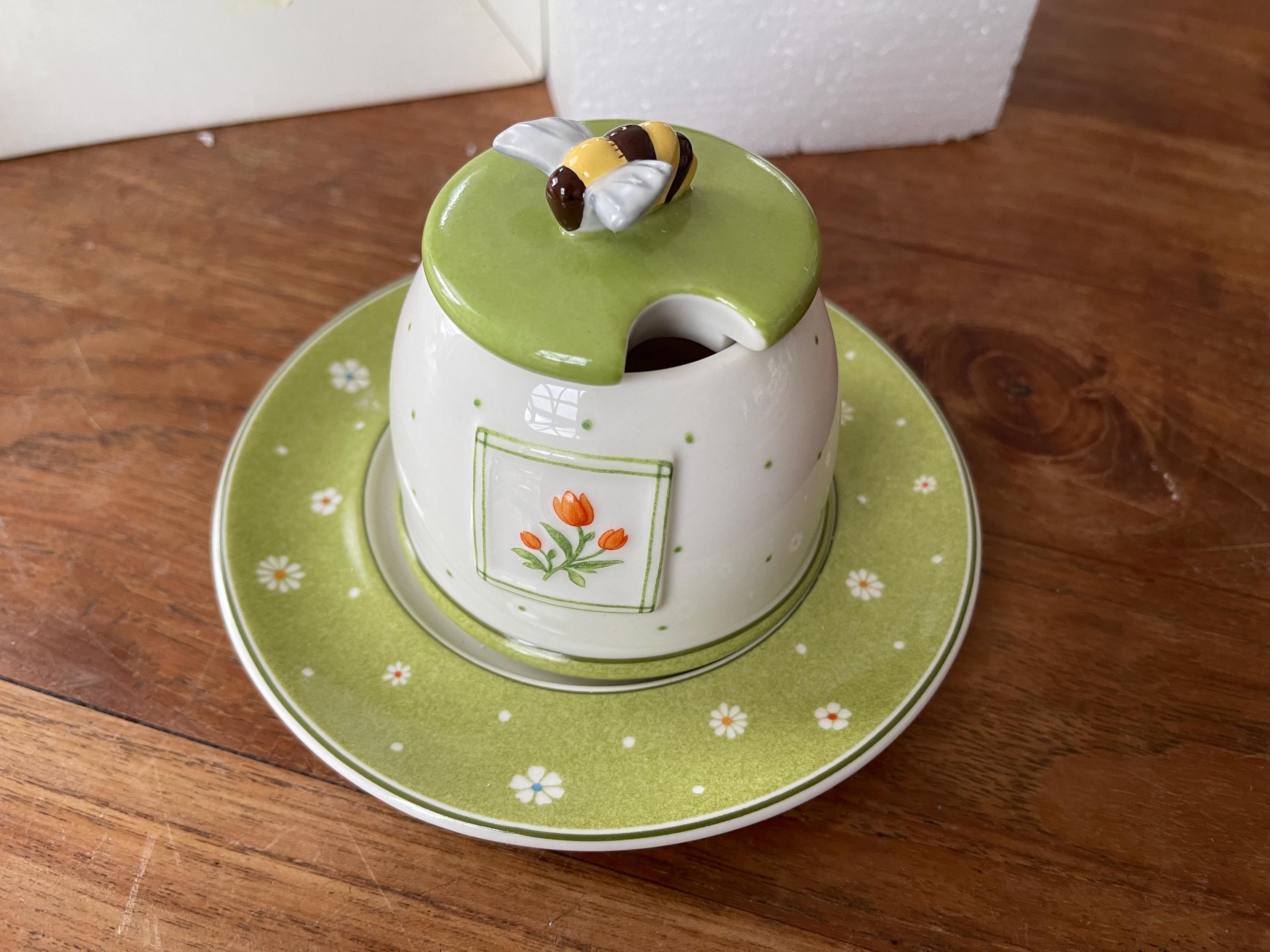 A Gorgeous Vintage Villeroy & Boch Farmers Spring Honey Pot/jam