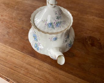 Beautiful Royal Albert Bone China 