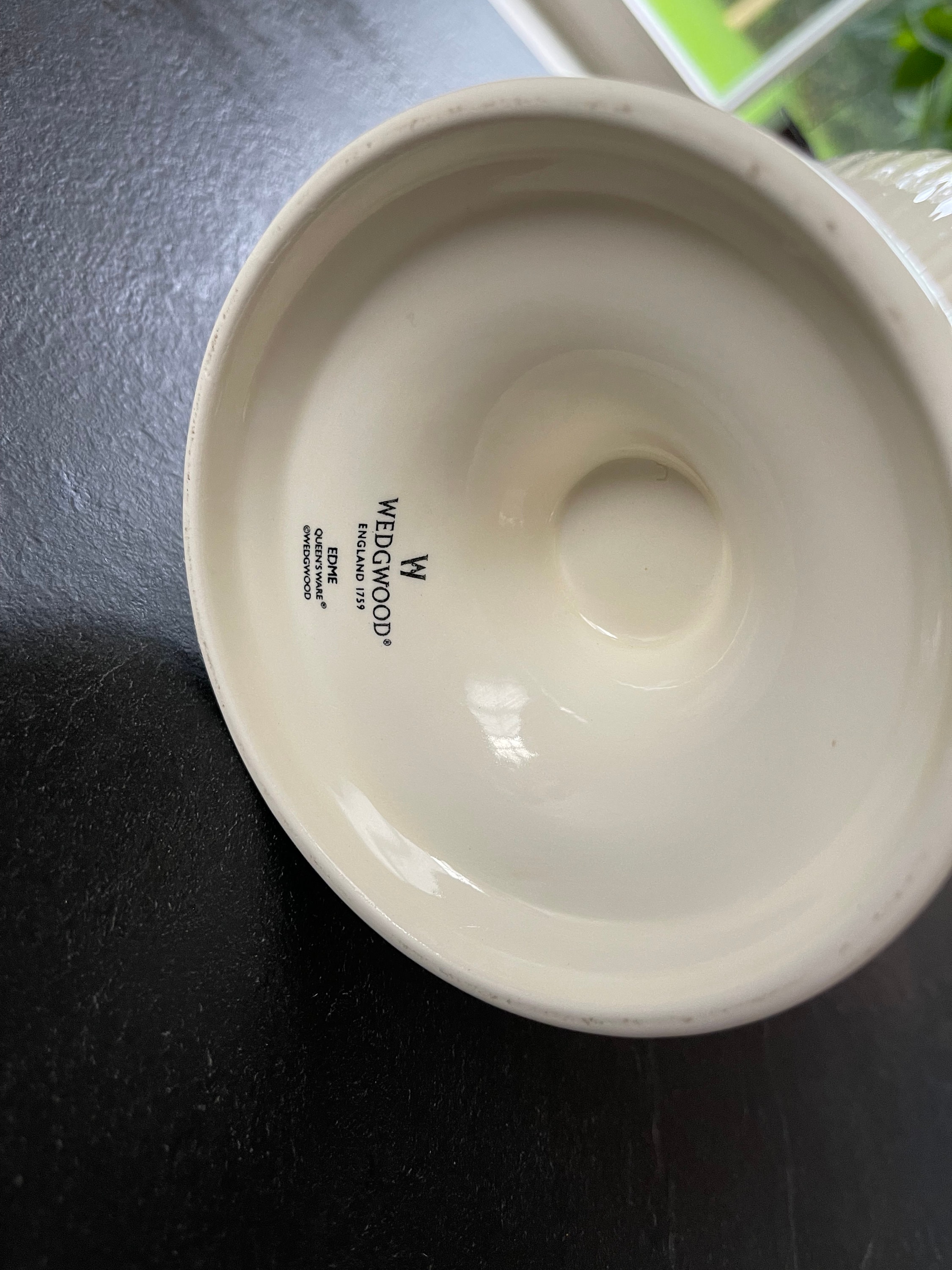 A Gorgeous Elegant Wedgwood Queen's Ware- Edme Groot Jug- Pitcher