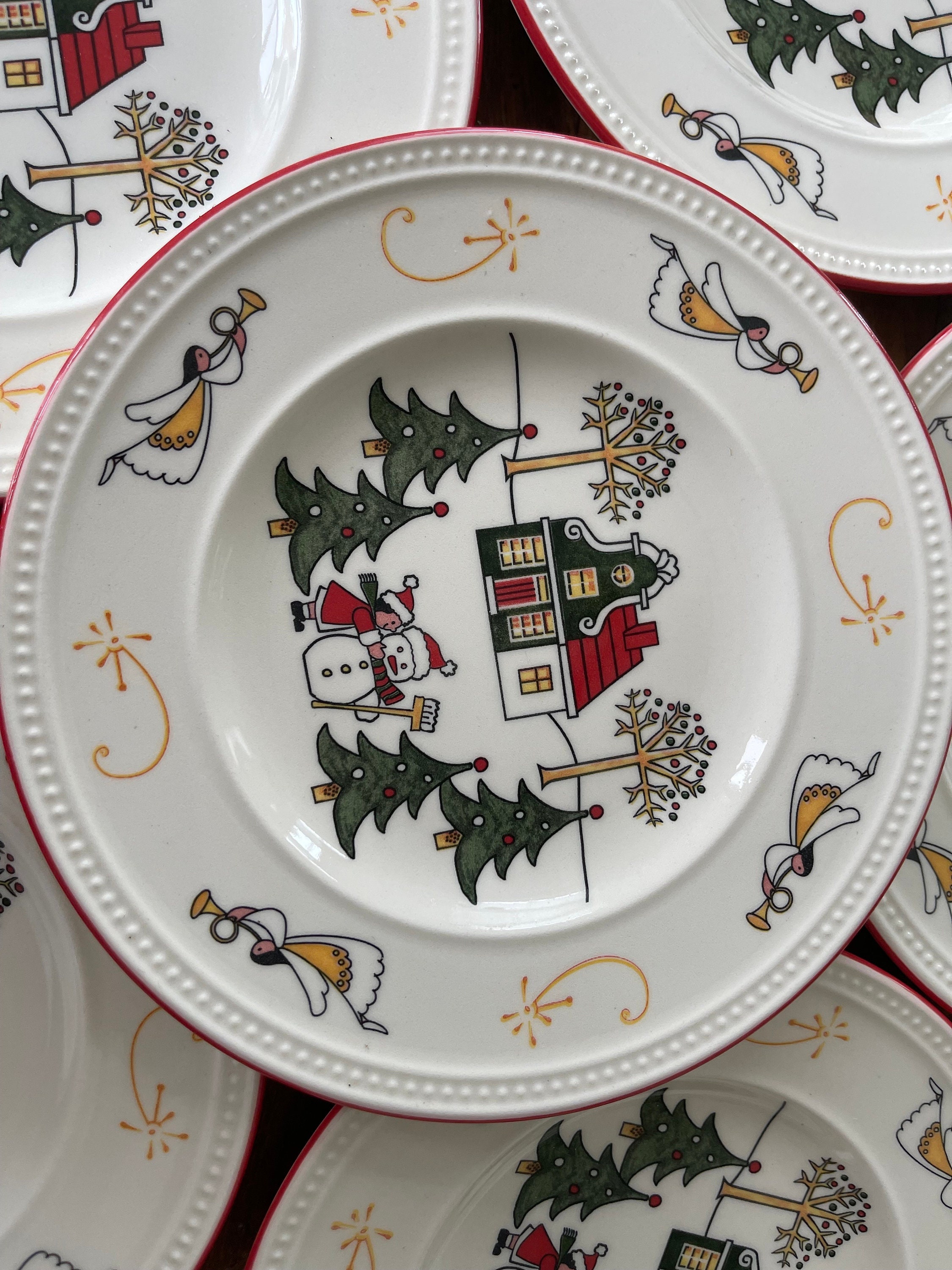 Set of 6 Gorgeous Wedgwood Windsor Christmas Christmas Pie