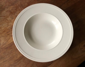 A Wedgwood Windsor Diep bord Glad Rand- Deep Soup or Pasta Bowl/Plate - Made in England- 22,5cm- Smooth Rim