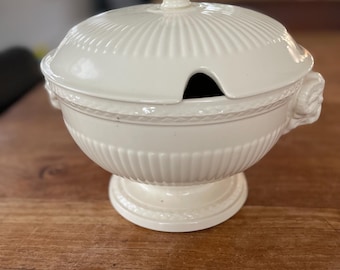 A Gorgeous Wedgwood Queen's Ware Edme Groot Soepterrine-large Soup