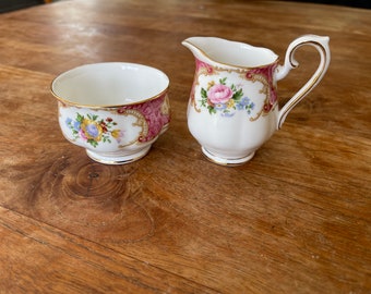 Royal Albert Lady Carlyle-Sugar Bowp and Milk Jug- Vintage English Crockery- Sugar Bowl and Creamer/Milk Jug Set