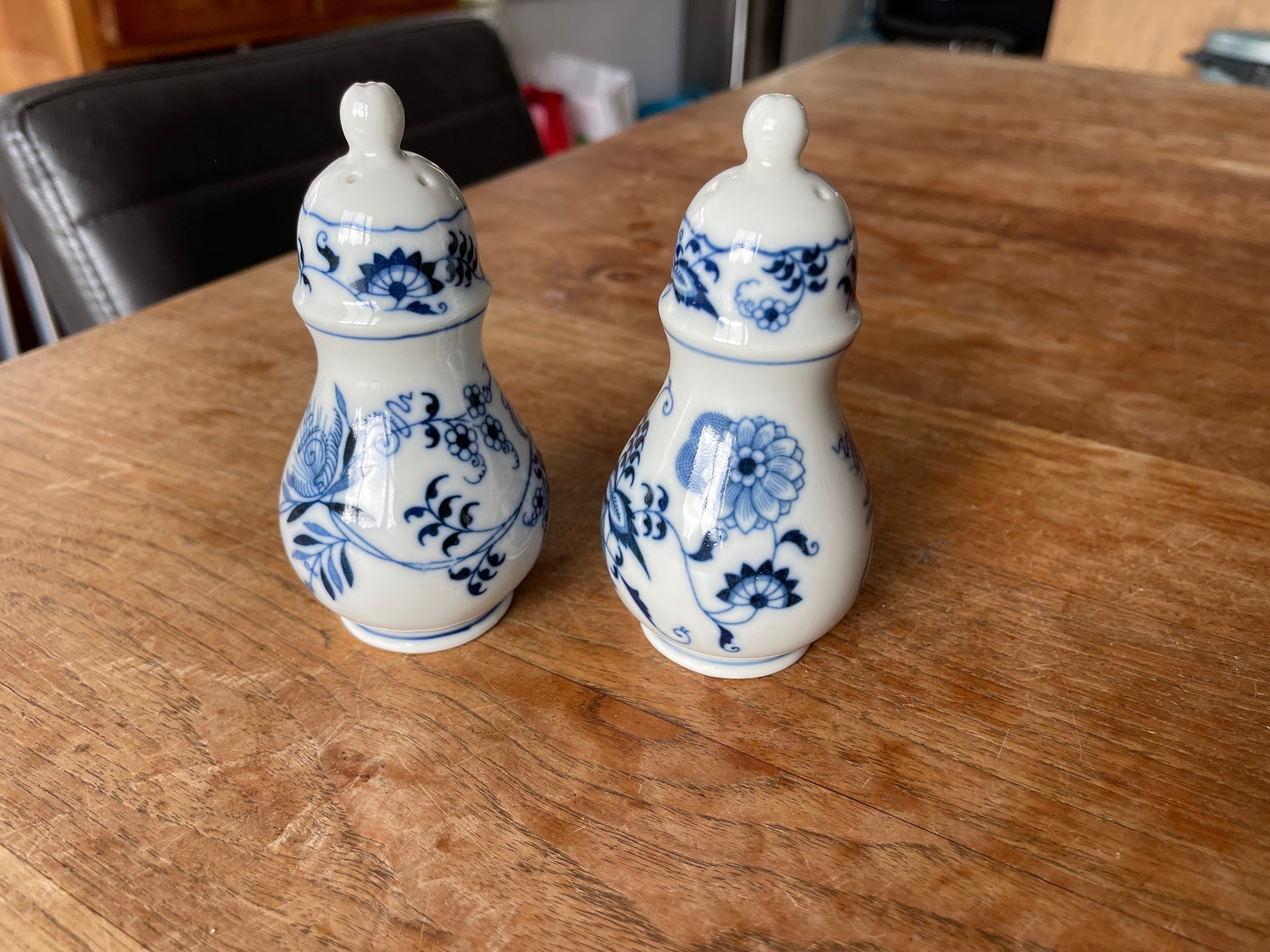 Gorgeous Blue Danube Blue Onion Japan Salt and Pepper Shakers Set