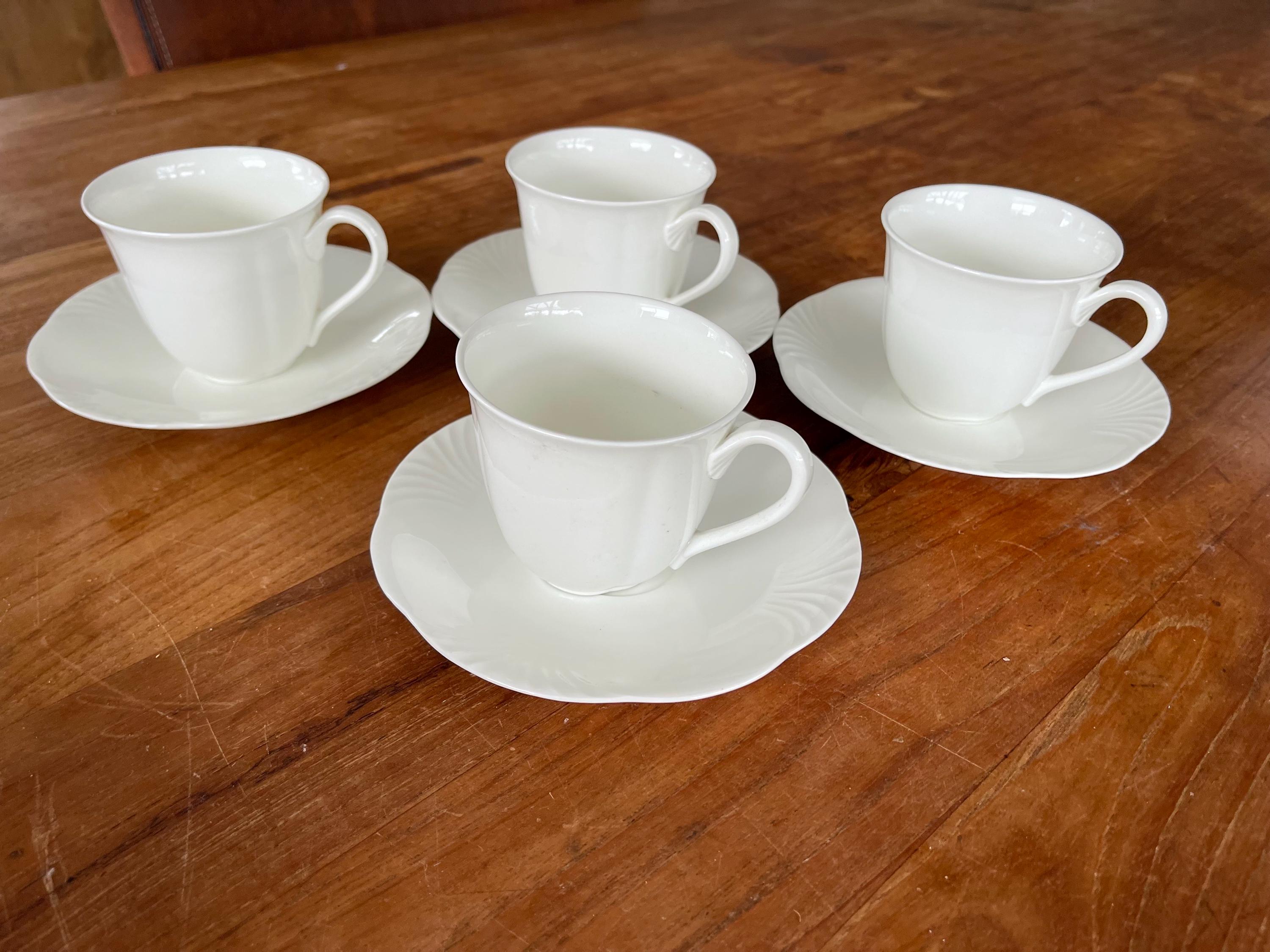 Set Di Tazze Da Caffè Espresso Con Piattino Bianco Spessore 4