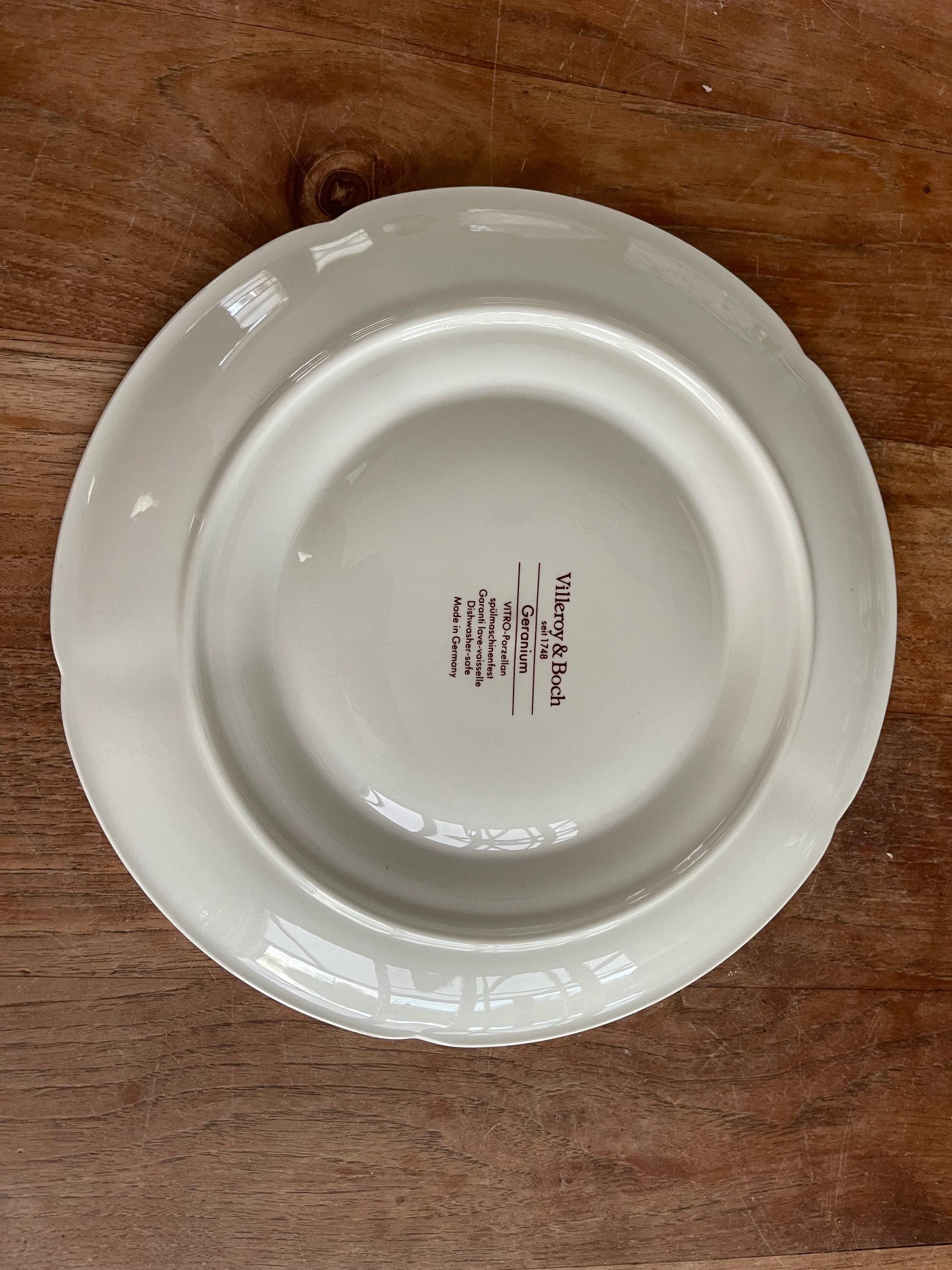 A Gorgeous Villeroy & Boch Old Geranium Serving Bowl/party Bowl