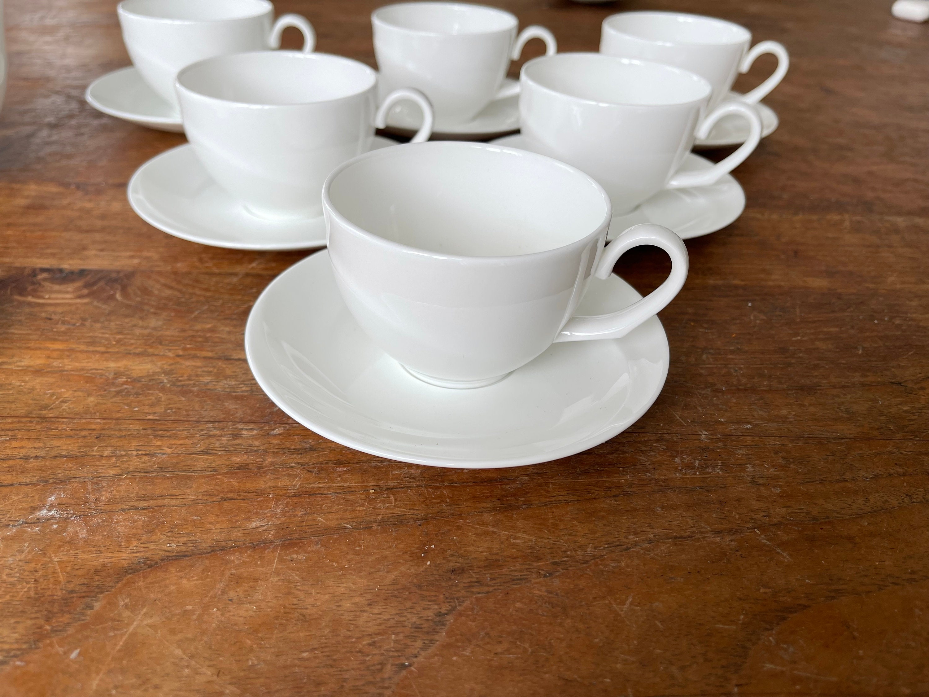 Gorgeous, Elegant Wedgwood Bone China Shape 225 
