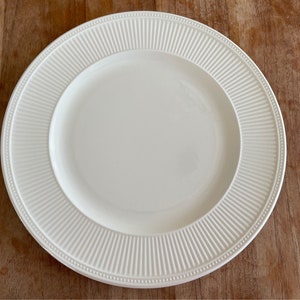 Wspaniały talerz na pizzę Wedgwood Windsor/pod talerzem/naczynie do ciasta/naczynie do ciasta/półmisek na ciasto-okrągłe naczynie do serwowania-półmisek dolny-31 cm-żebrowane