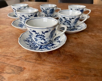 Set de 6 preciosas tazas de té de cebolla azul Danubio azul vintage con platillo-taza de té o taza de café y platillo- azul/blanco-raro!