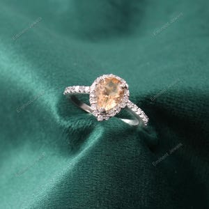 Pear shaped Morganite Engagement Ring ! 925 Sterling Silver Vintage Engagement Ring ! Vintage Antique Diamond Ring, Pear cut Ring for Her