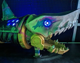 Jinx Arcane set prop fishbones + grenade + gun + minigun