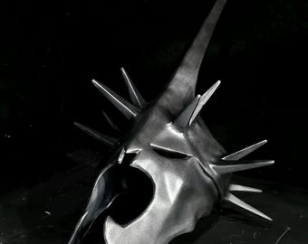 Witch king crown helmet with stand